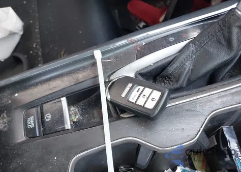 2019 Honda Accord Sport from USA, damaged, VIN 1HGCV1F32KA173538